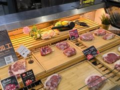 -盒马鲜生(莱蒙都会店)