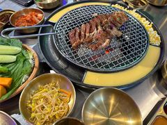 -釜山火炉·海鲜烤肉(紫藤路店)