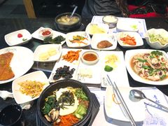 -青松馆韩国料理(香港中路佳世客店)