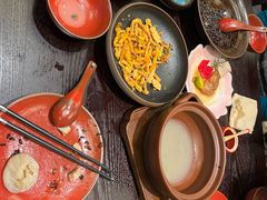 -古都历食南京菜·烤鸭·鸭血粉丝·汤包(南京博物院店)