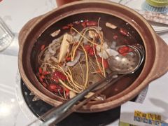 -菌小白火锅(时尚天河店)
