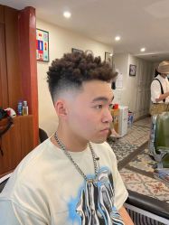 -韦恩先生Barbershop英式男士理发馆