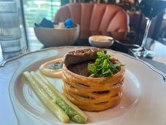 -福楼毕斯罗F Bistronome(国贸商城约会地标景观店)