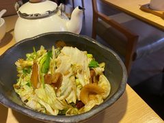 手撕包菜-关东小磨东北菜(上海长风大悦城店)
