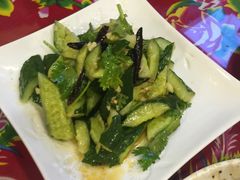 -篱笆院东北饺子王(欧阳路店)