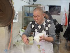 -马王庙刀削面馆(四川省交通学院宿舍店)