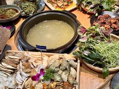-一朵菌·野生菌探索家火锅(南亚店)