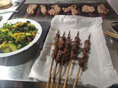 -马路牙子地桌烤肉(工体店)
