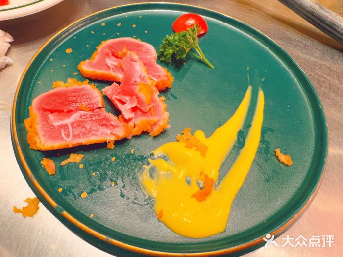 猛古里烤肉自助(荟聚中心店)嫩烤金枪鱼图片