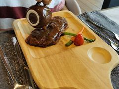 -窗外西餐厅(普罗理想国店)