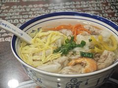 -长人馄饨铺(解放街店)