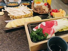 -湊湊火锅·茶憩(打浦桥日月光店)