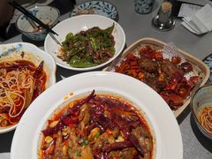-老三样 · 江西菜馆(前海壹方汇店)