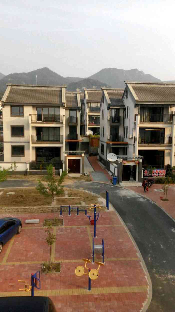 metoo蜜月酒吧客栈-"酒水一级棒,环境真心有格调^_^是个谈情.