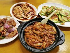 鱼香茄子煲-甜甜屋(解放中路店)