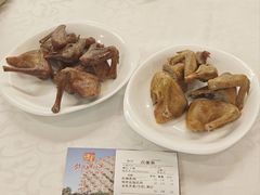 盐焗乳鸽-御满江海鲜酒家(洛溪新城店)