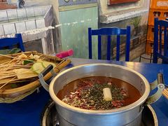 -马路边边麻辣烫联盟路店