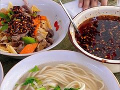 -正宗胖子抻面馆(岭东路店)