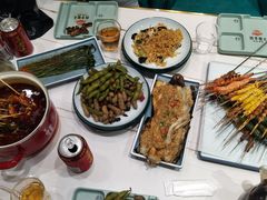 -四季烟火烧烤酒场