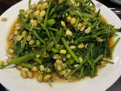 -金卯白肉罩火烧