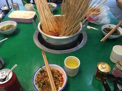 -巷子里头麻辣烫火锅串串(温江店)