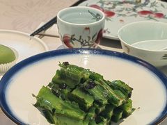 橄榄菜拌龙豆-维园悦谱·海派家常菜(乌鲁木齐南路店)