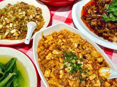 -洪霞餐馆·川菜·鲜货现炒(两江春城店)