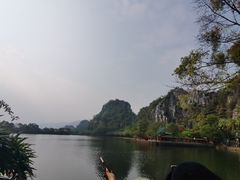 -星湖旅游景区七星岩