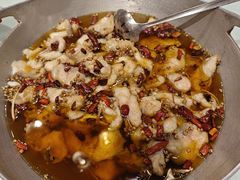 -渝信川菜 · 川味家常菜(财富购物中心店)
