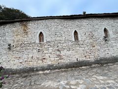 -高荡千年布依古寨旅游景区