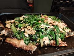 -俏巴妹烤鱼香锅(奥体店)