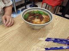 -小马牛肉面·牛骨熬制(南京博物院店)