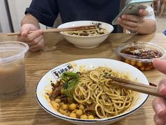 -花市豌杂面(民生路店)