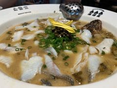 -渔语鱼新川菜Bistro(万象天地店)