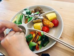 -素满香·全民食养自助(长宁龙之梦店)