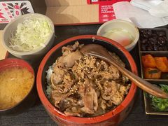 -牛邸·烧肉饭(来福士店)