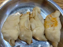 -黄阿姨锅贴大王(万航渡路店)