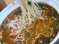 -伊麦佳兰州牛肉面清真美食店
