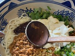 -蜗牛小馆醉乡民谣云南菜(惠新西里店)