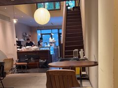 -HOLIDAY休日(后田垟巷店)