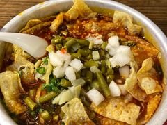 -丽丽三鲜螺蛳粉(田林路店)