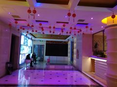 -麦朗量贩KTV音乐氧吧(泉水轻轨车站店)