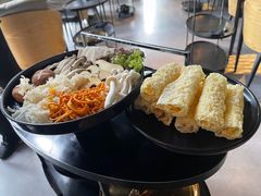 -凤园椰珍·臻品椰子鸡(保利时光里店)