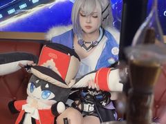 -米游妙妙屋cosplay换装自拍摄影体验馆