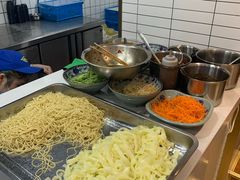 自助取餐区-老新隆牛肉锅贴(新街口店)