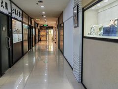 -云洲古玩城(大木桥路店)
