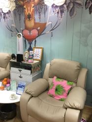 -甲舍美甲美睫艺术馆