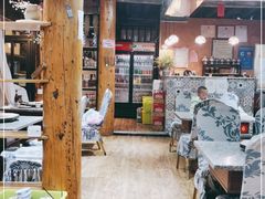 大堂-宏宏无烟石板烧烤