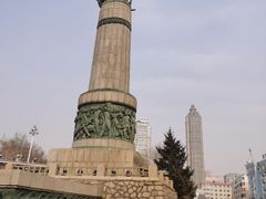 -人民防洪胜利纪念塔