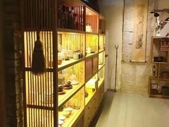 面包甜点陈列柜-驿舍·民國老营房院子私房菜(科学会堂店)